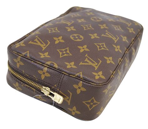 trousse toilette louis vuitton homme|trousse toilette gm monogram shadow.